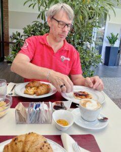 Trasferta a Modena porta blindata in sicurezza e tour tra Ferrari e sapori locali