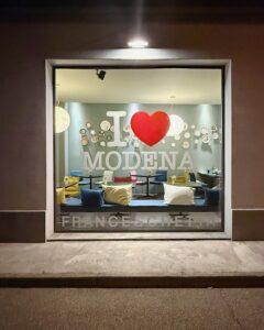 Trasferta a Modena porta blindata in sicurezza e tour tra Ferrari e sapori locali