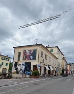Trasferta a Modena porta blindata in sicurezza e tour tra Ferrari e sapori locali