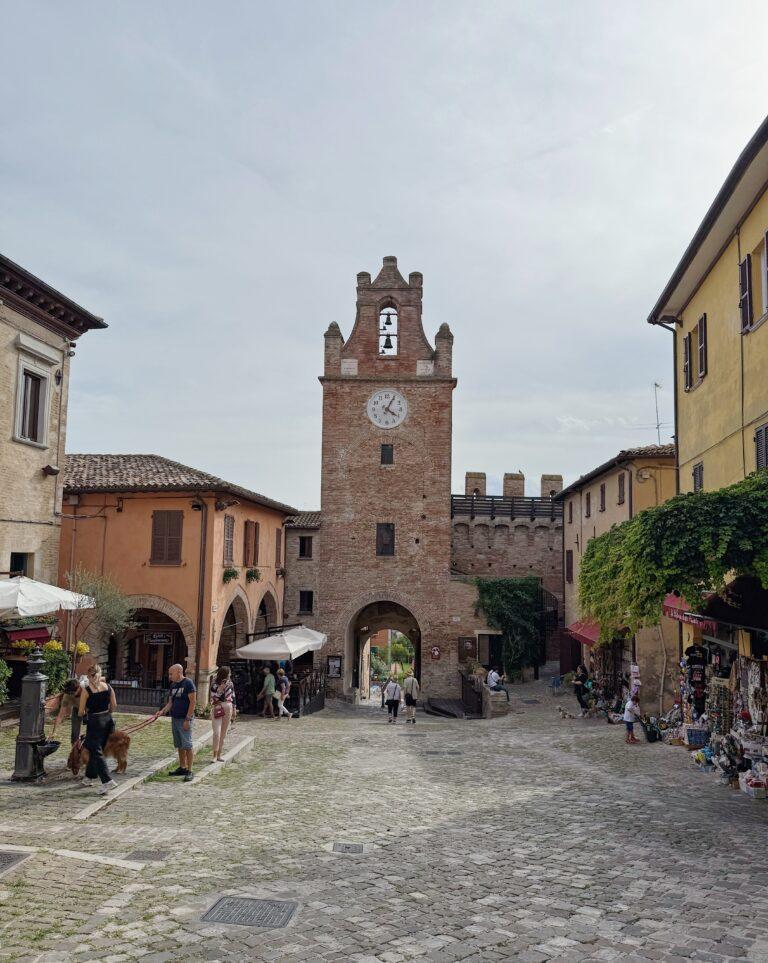 Alla scoperta di Gradara tra castelli leggende e panorami mozzafiato